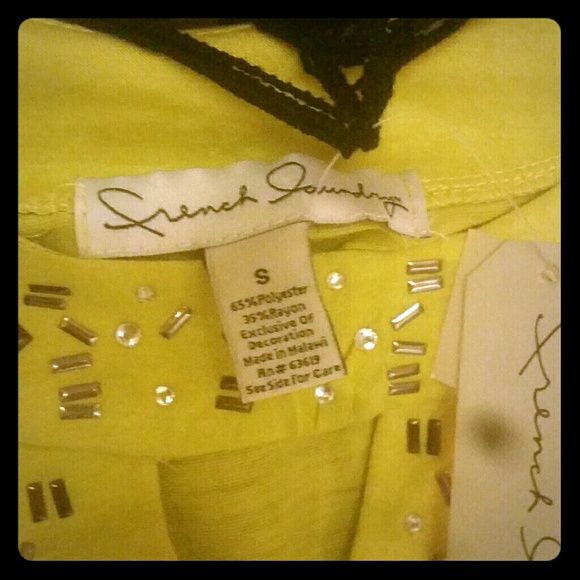 Studded Cold shoulder tunic - Picture 1 of 3